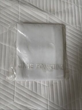 Anne Fontaine mesh washing bag NWT